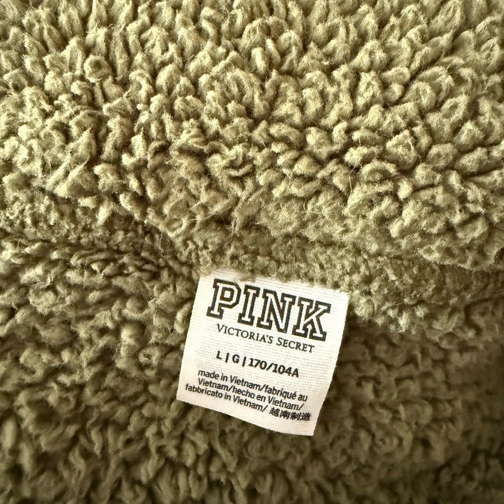 PINK Victoria's Secret Sherpa Jacket - Picture 3 of 3